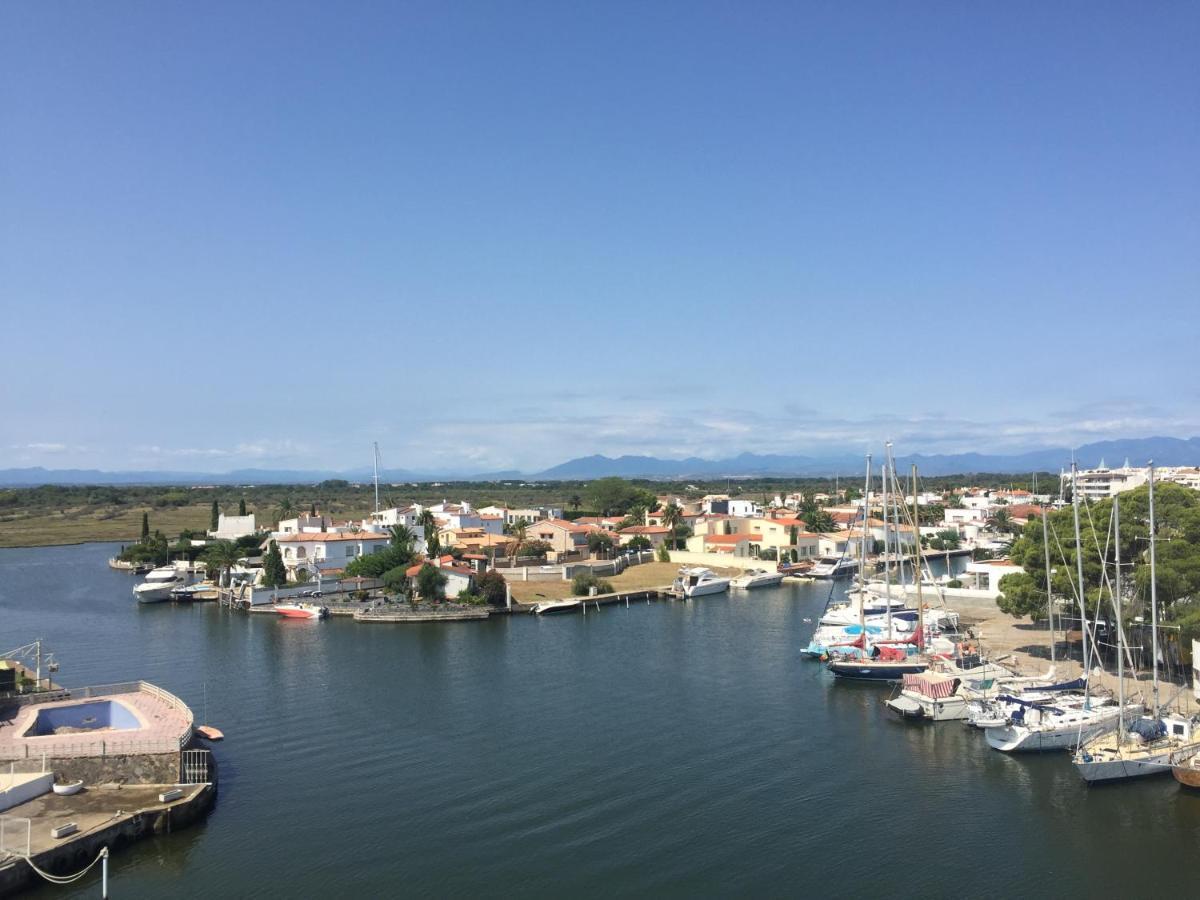Vue Panoramique Sur La Mediterrannee, Appartement Sur Canal & Proche Plage Roses Bagian luar foto